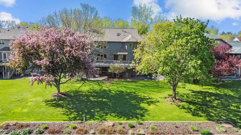 42 Indian Hills Dr, Circle Pines, MN 55014