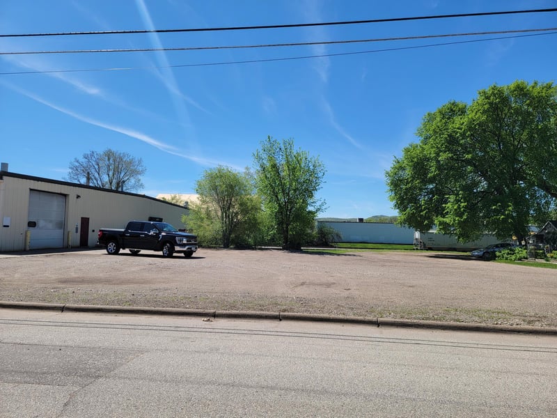 1025 E King St, Winona, MN 55987