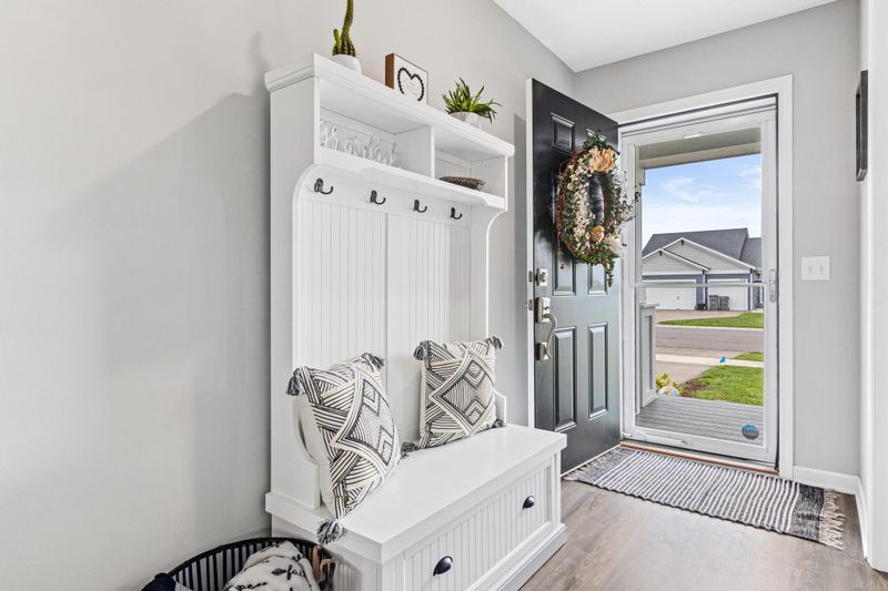 1349 Eugenia Way, Waconia, MN 55387