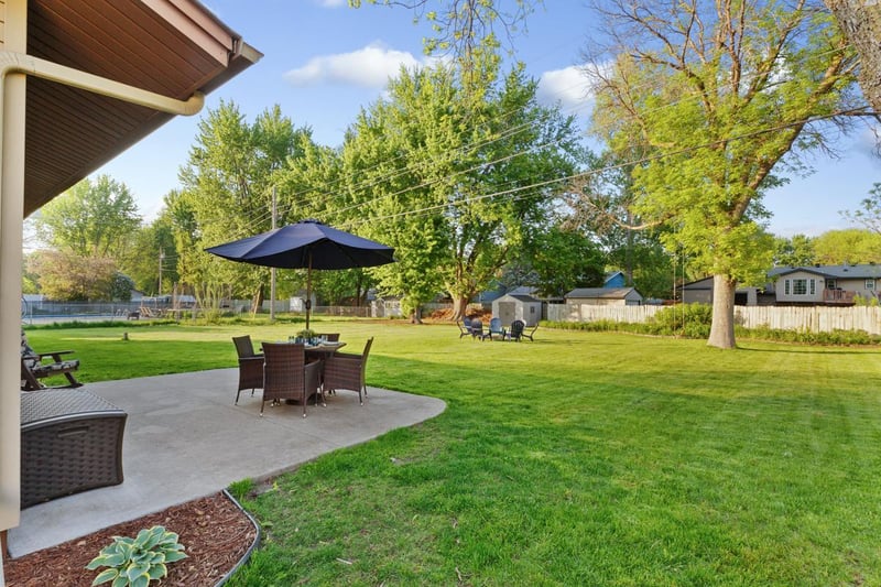 16468 Gannon Ave W, Lakeville, MN 55068