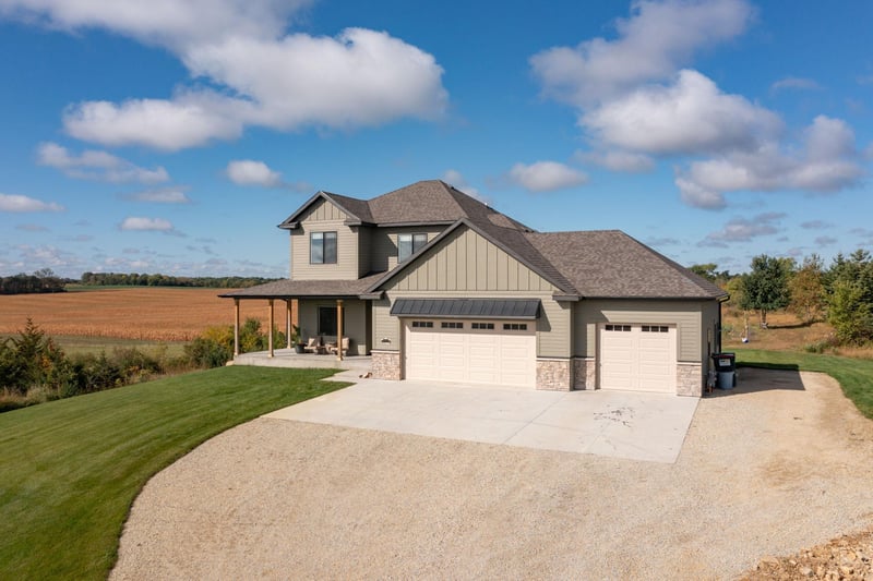9661 50th Ave NW, Oronoco, MN 55960