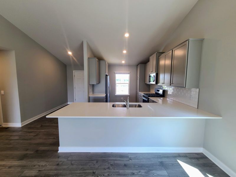 8846 Joliet Ave S, Cottage Grove, MN 55016
