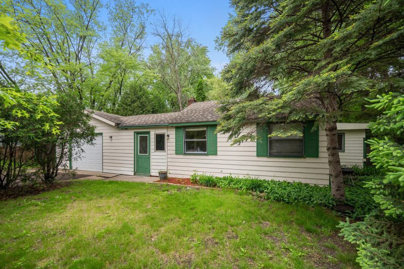1667 County Road H2 E, White Bear Lake, MN 55110