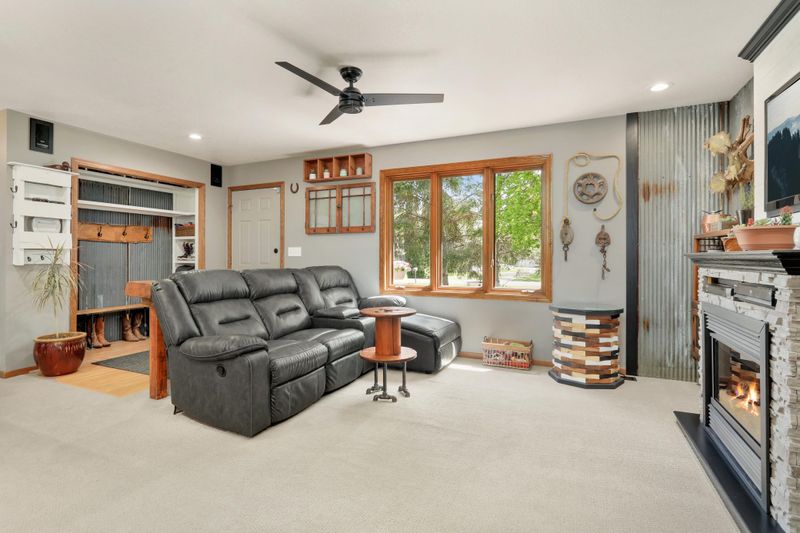 14084 78th St NE, Elk River, MN 55330