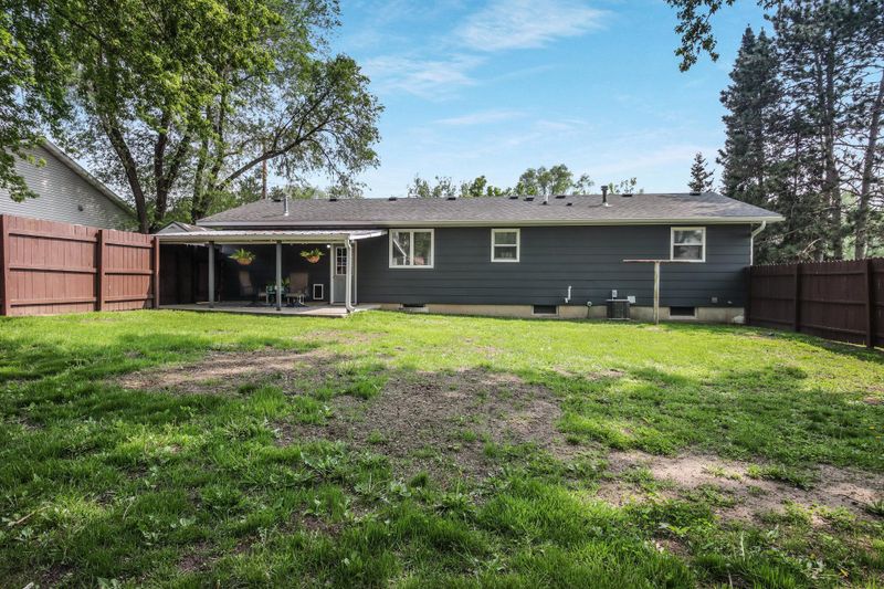 414 Lee St, Durand, WI 54736