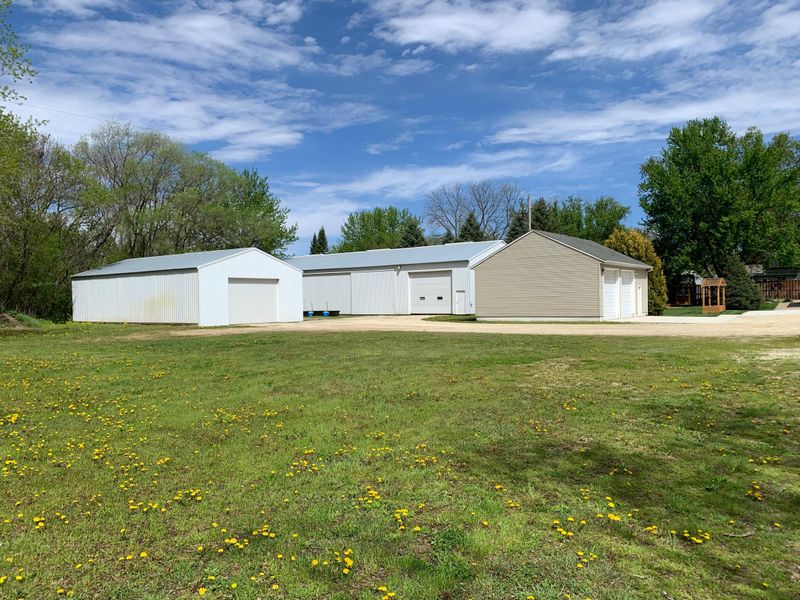 22093 State Highway 56, Austin, MN 55912