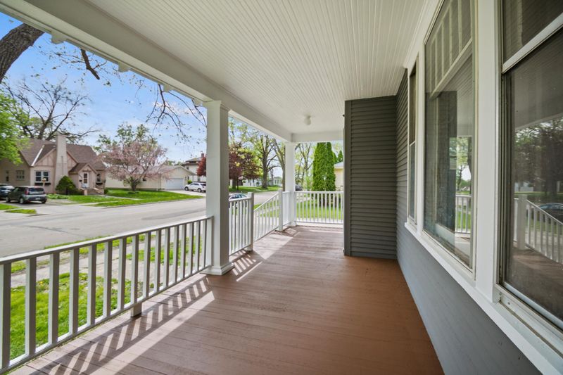 448 E School St, Owatonna, MN 55060