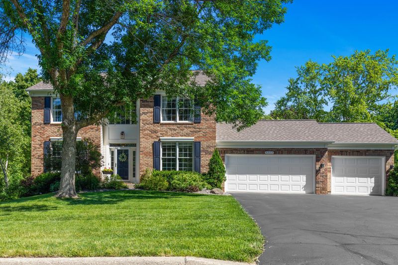 5265 132nd St W, Apple Valley, MN 55124