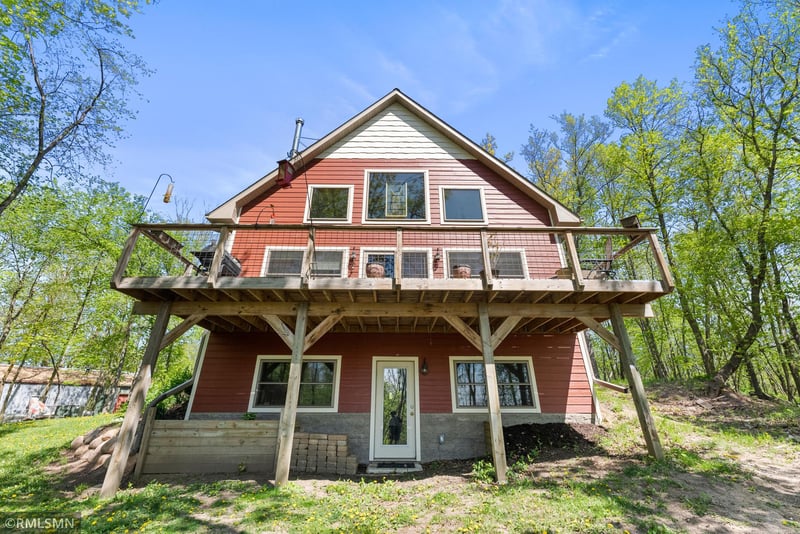 52855 Avalon Ct, Braham, MN 55006