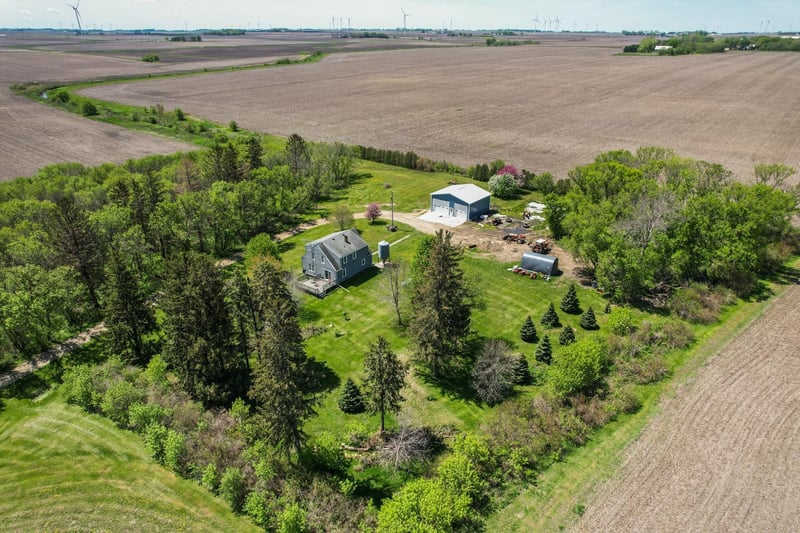 32759 660th Ave, Sargeant, MN 55973