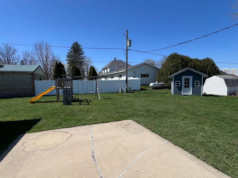 215 Main St S, Wykoff, MN 55990