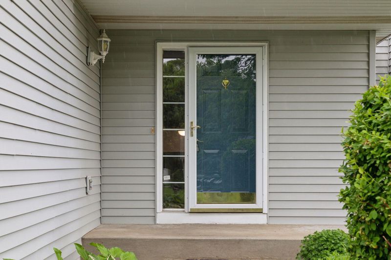 14098 Bluebird Trl NE, Prior Lake, MN 55372