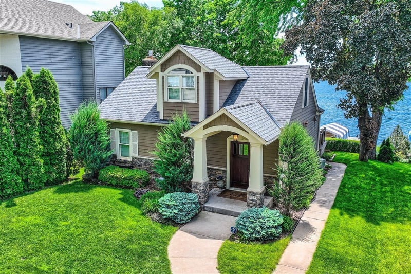 4753 Island View Dr, Mound, MN 55364