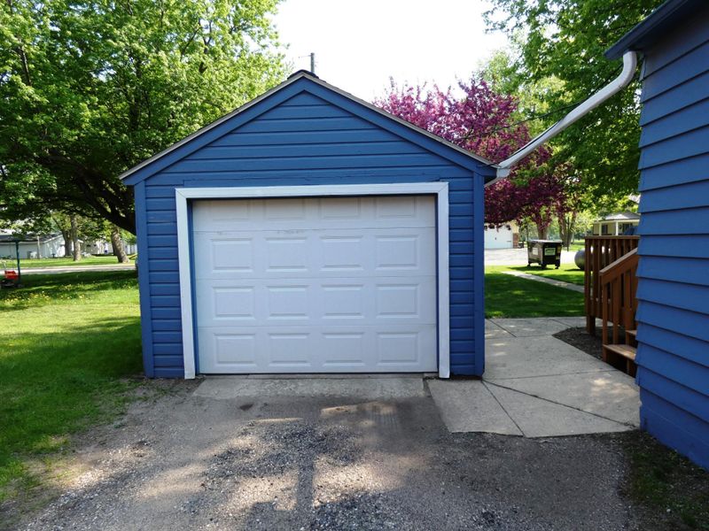 2060 20th St, Slayton, MN 56172