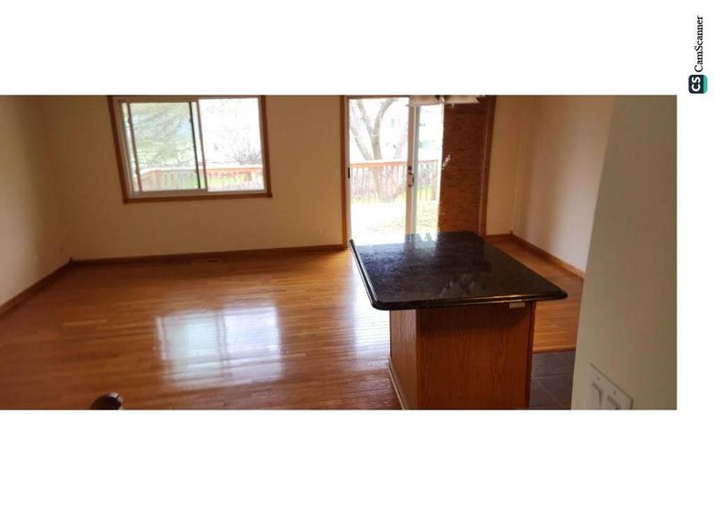10713 Cavell Rd, Minneapolis, MN 55438