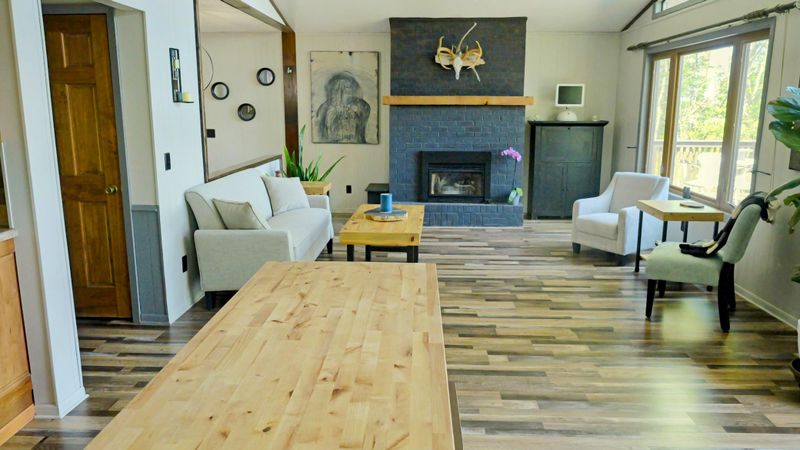 48546 Pillar Rd, Deer River, MN 56636