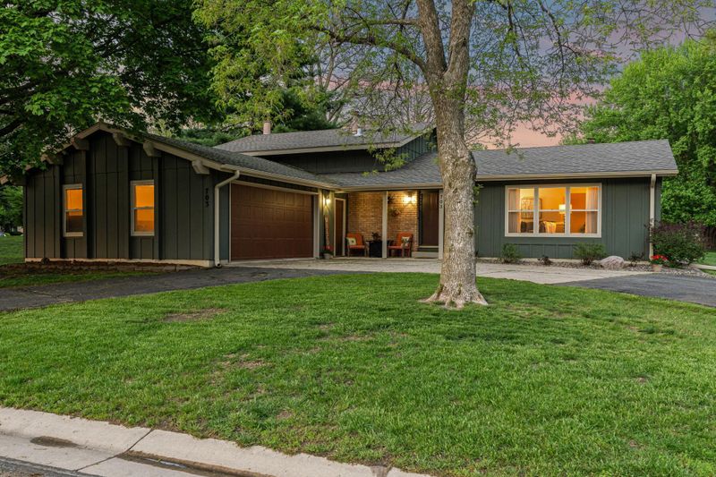 703 21st St SW, Austin, MN 55912