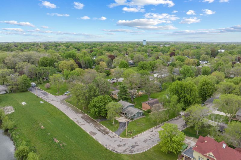 703 21st St SW, Austin, MN 55912