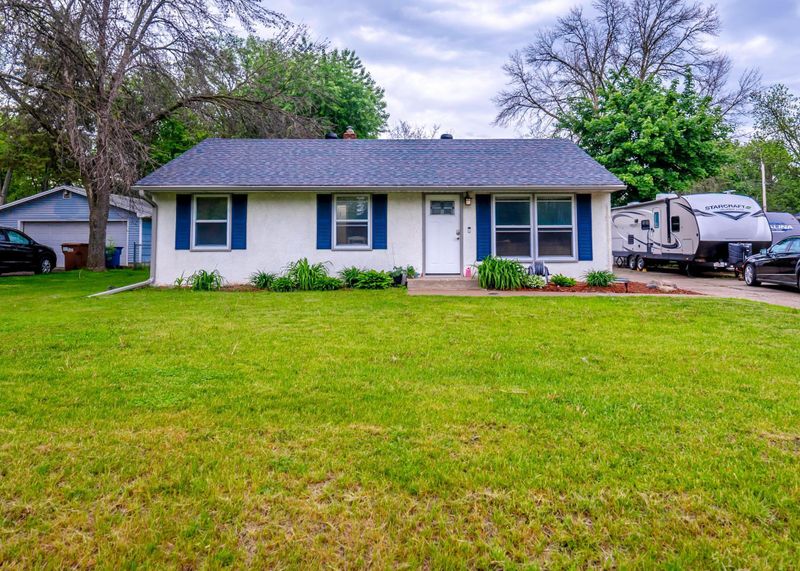 3664 White Bear Ave N, White Bear Lake, MN 55110