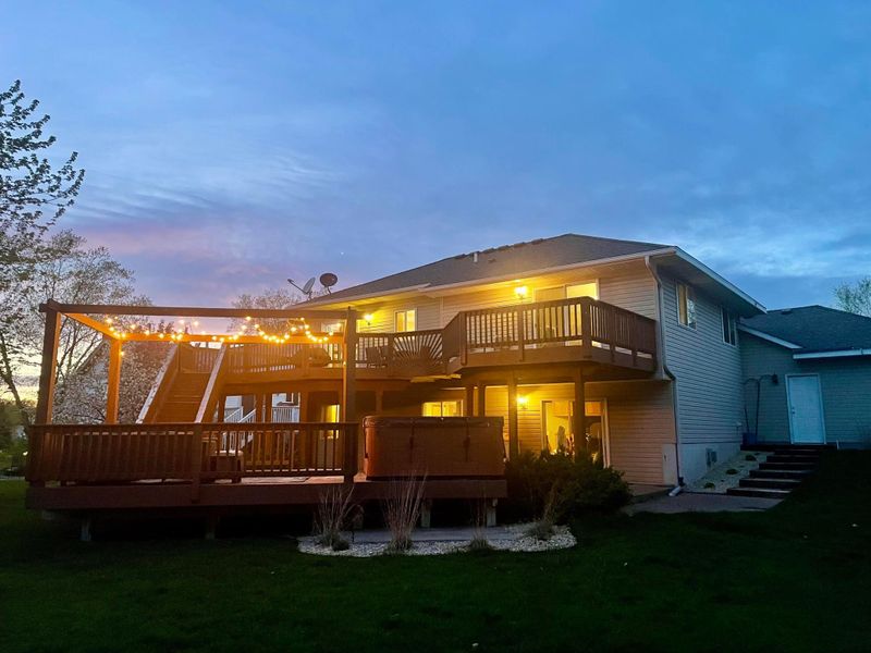 7987 Palmgren Ave NE, Elk River, MN 55330