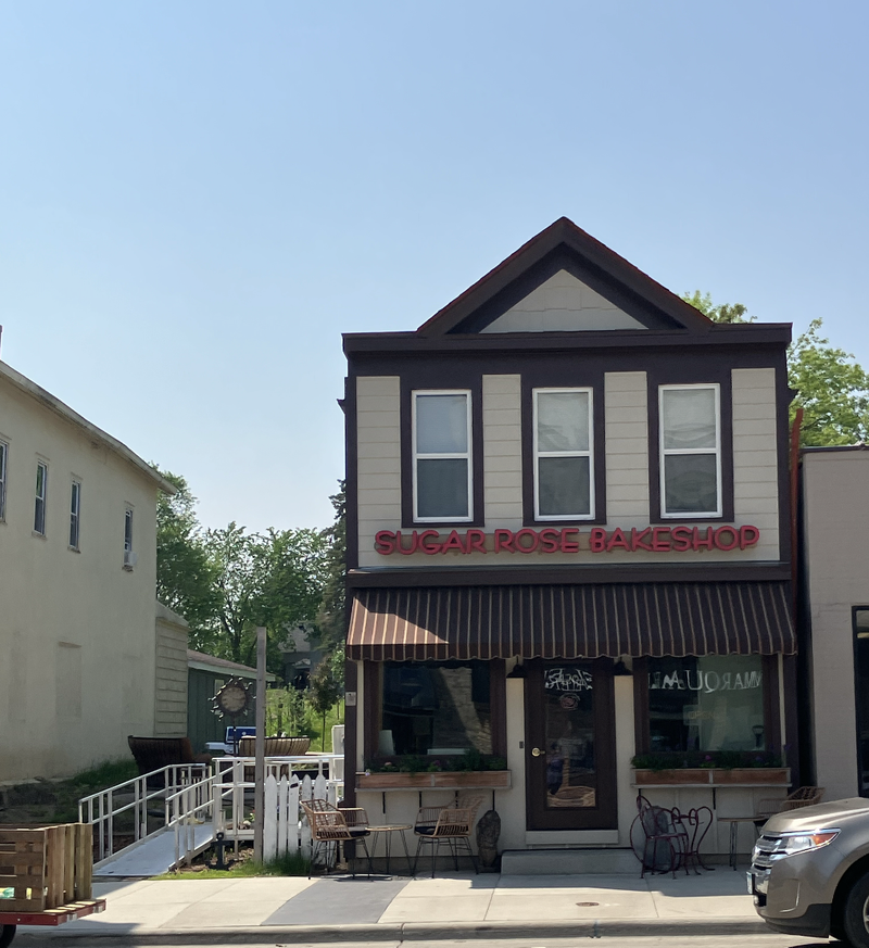 120 Main St W, New Prague, MN 56071