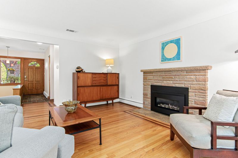 5909 Clinton Ave, Minneapolis, MN 55419