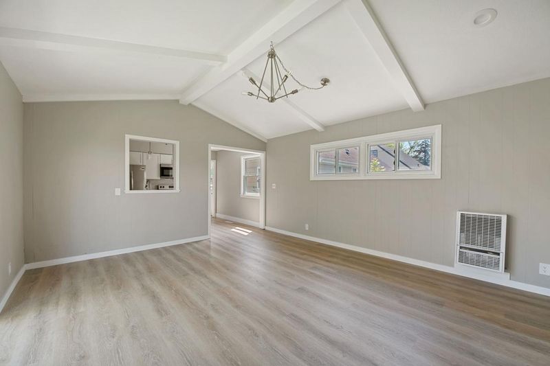 1141 Stryker Ave, West Saint Paul, MN 55118