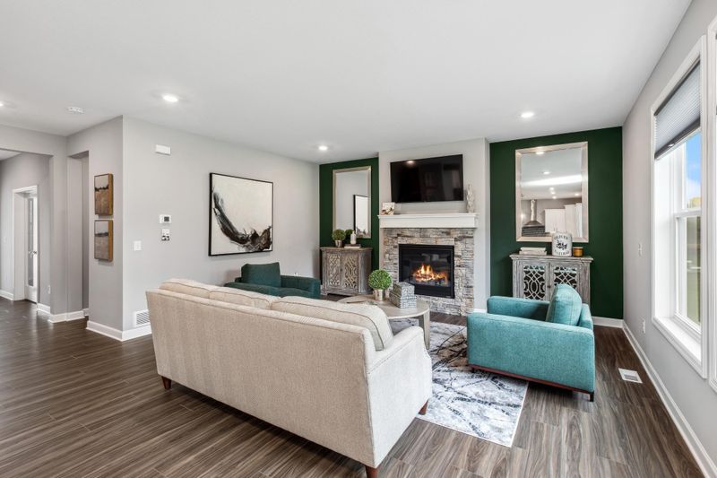 2105 Watermark Way, Lino Lakes, MN 55038