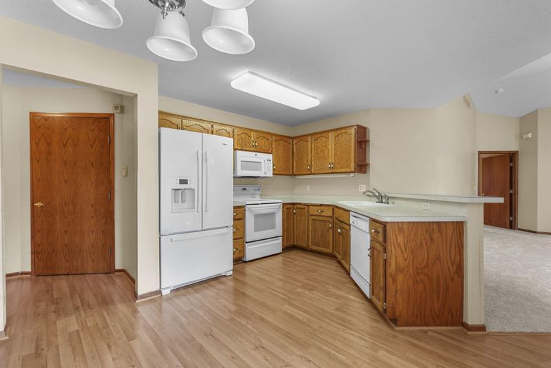8530 Telford Ln, Minneapolis, MN 55443
