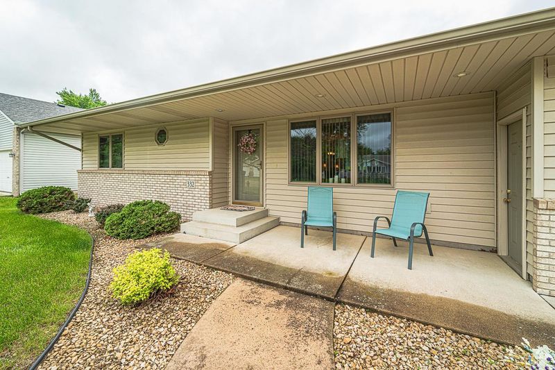 332 Crestview Cir, Jordan, MN 55352
