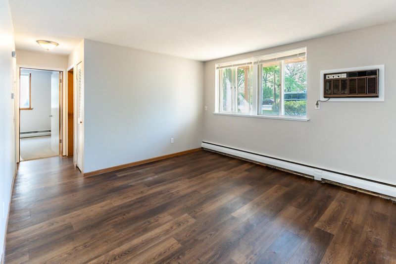 9141 Highway 55 #102, Minneapolis, MN 55427