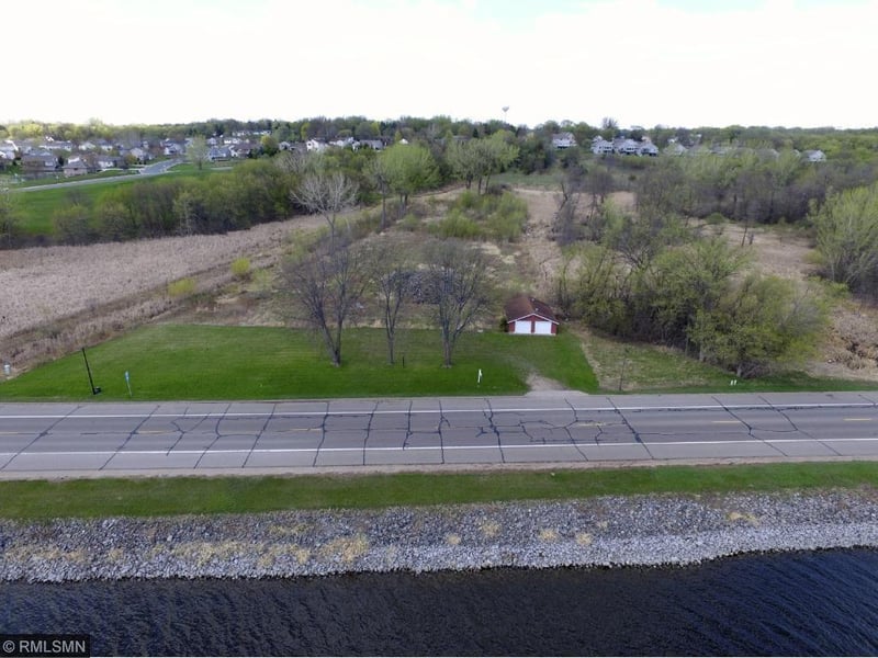 609 Lake Blvd, Buffalo, MN 55313