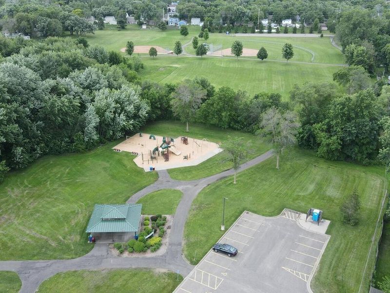 11257 Magnolia St NW, Coon Rapids, MN 55448