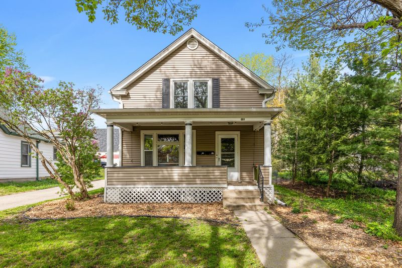 661 Ohio St, Saint Paul, MN 55107
