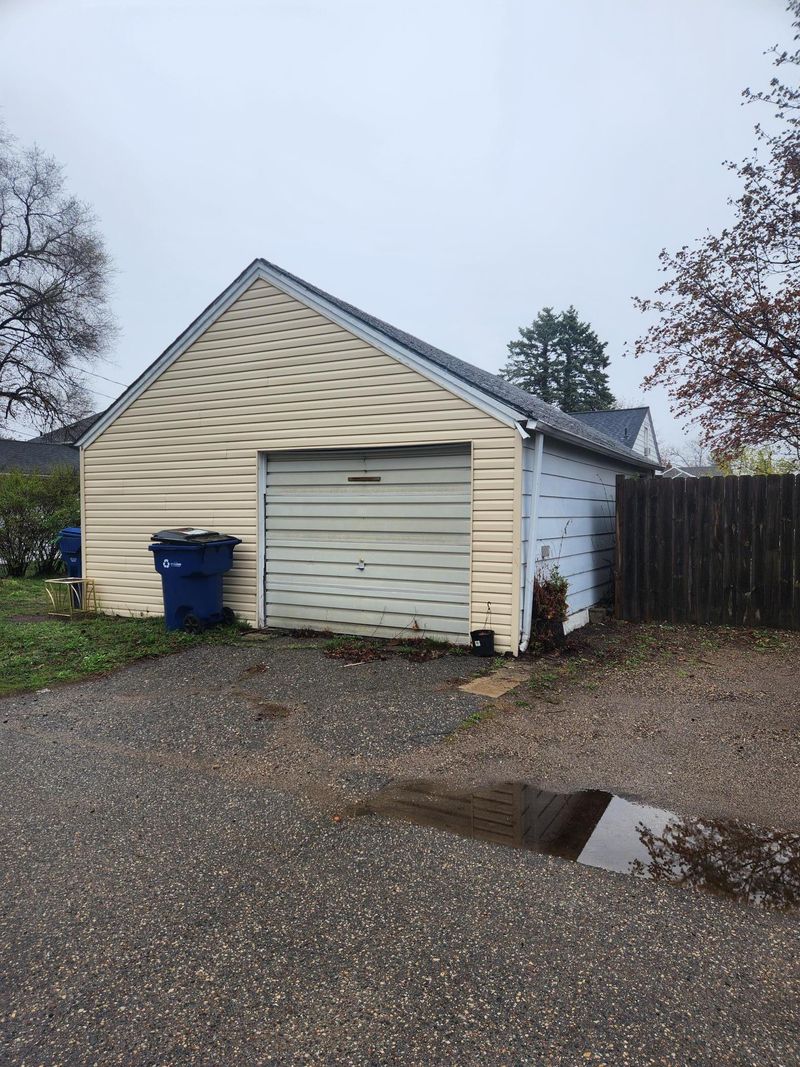 1009 16th Ave S, Saint Cloud, MN 56301