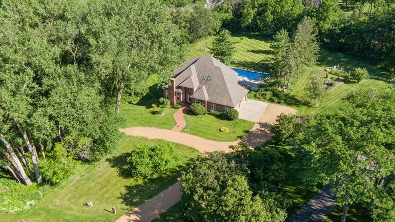 2340 Abingdon Way, Long Lake, MN 55356