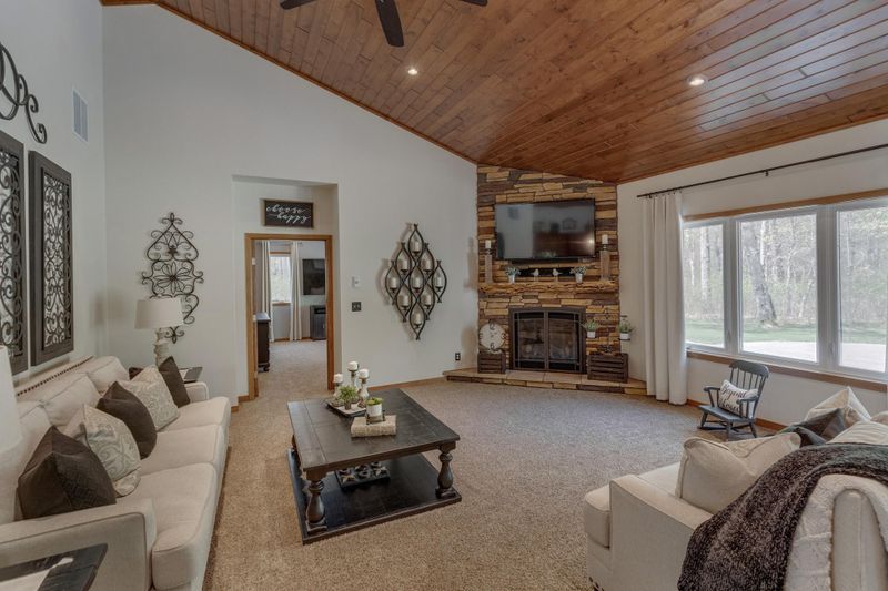 25627 Sunset Valley Rd, Nisswa, MN 56468