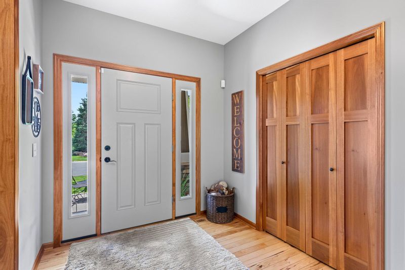 805 Fox Rd, Lino Lakes, MN 55014