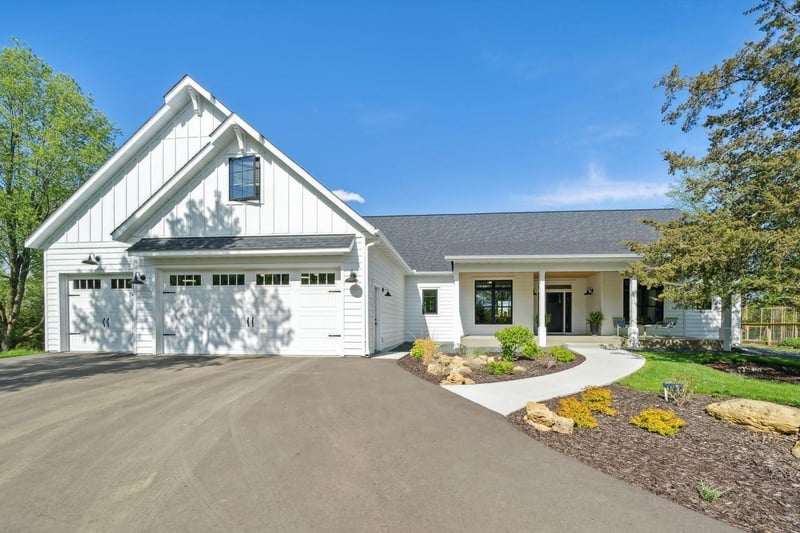 W12544 695th Ave, Prescott, WI 54021