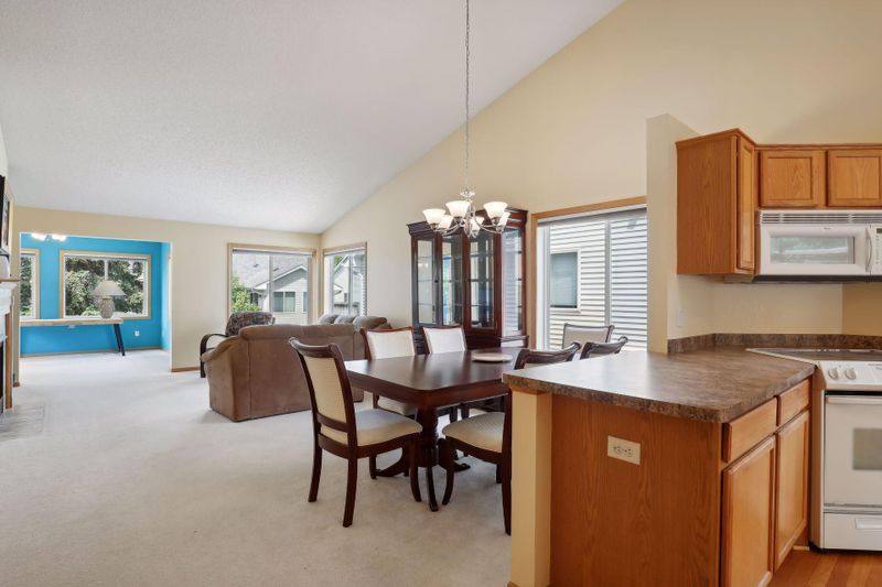 1471 132nd Ave NW, Coon Rapids, MN 55448
