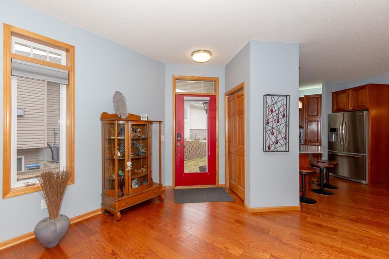 8809 Preserve Pl, Savage, MN 55378