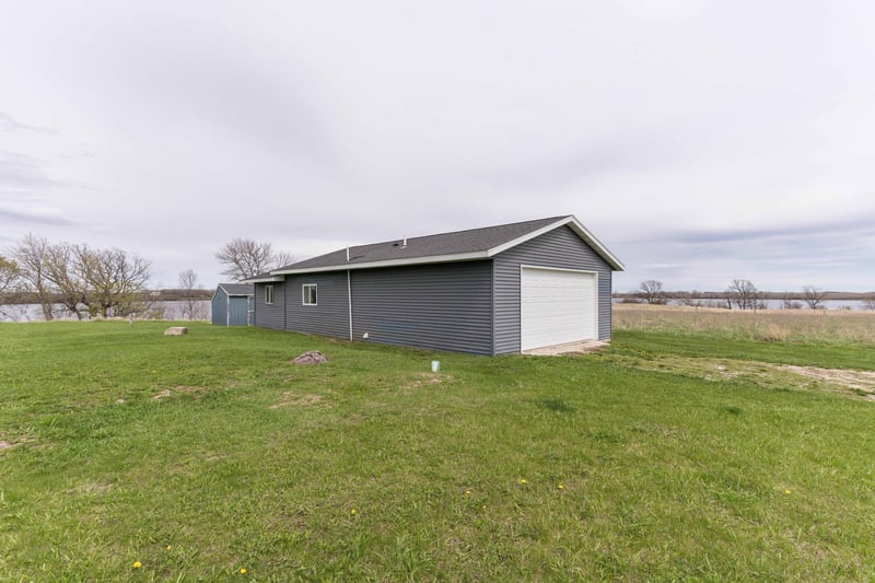 31610 257th Ave, Wendell, MN 56590
