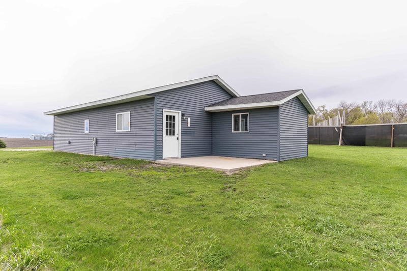 31610 257th Ave, Wendell, MN 56590