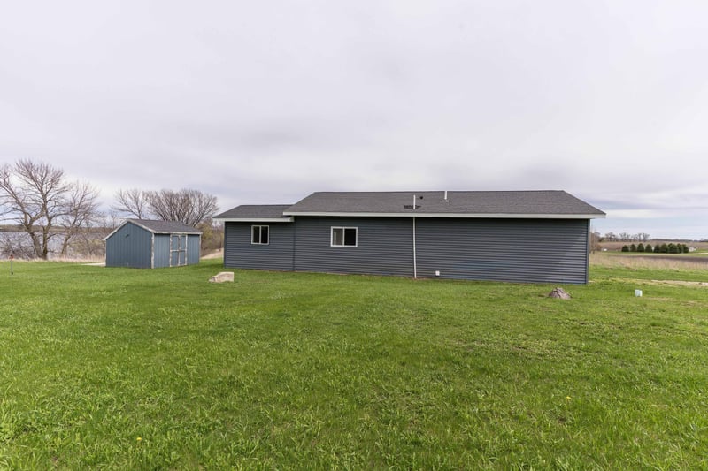 31610 257th Ave, Wendell, MN 56590