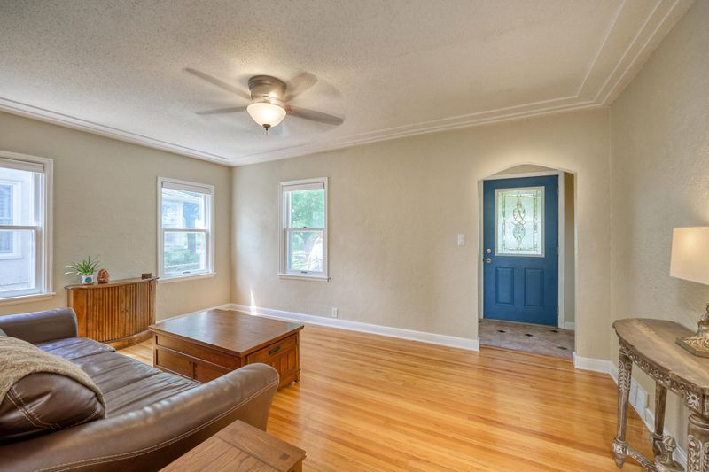 4231 6th St NE, Columbia Heights, MN 55421