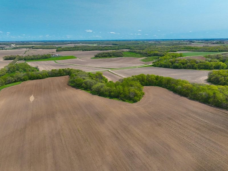 XX85 Cherokee Rd, Saint Charles, MN 55972