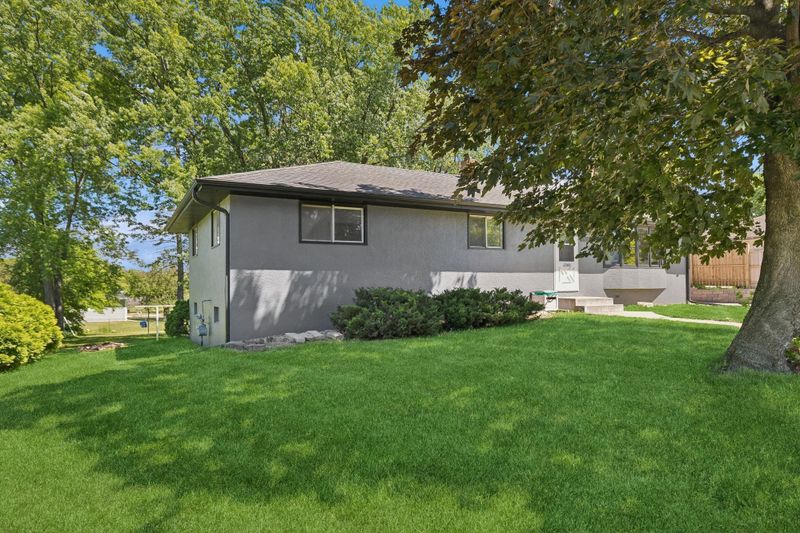 1500 Christensen Ave, West Saint Paul, MN 55118