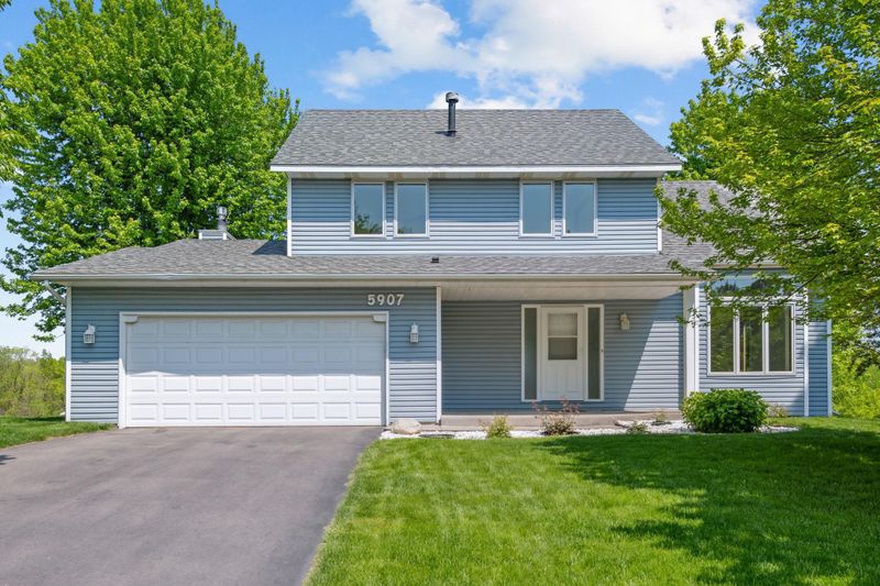 5907 125th St W, Apple Valley, MN 55124
