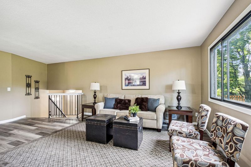 10785 99th Pl N, Maple Grove, MN 55369