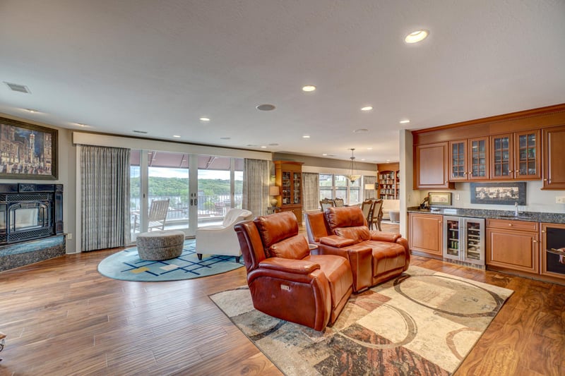 101 Olive St E #4, Stillwater, MN 55082